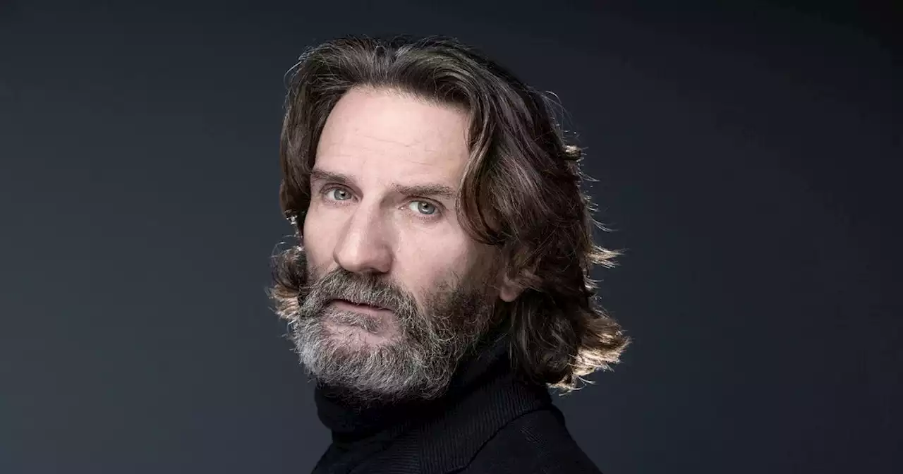 Ventes de livres : de Florent Pagny à Frédéric Beigbeder, la revanche des bannis