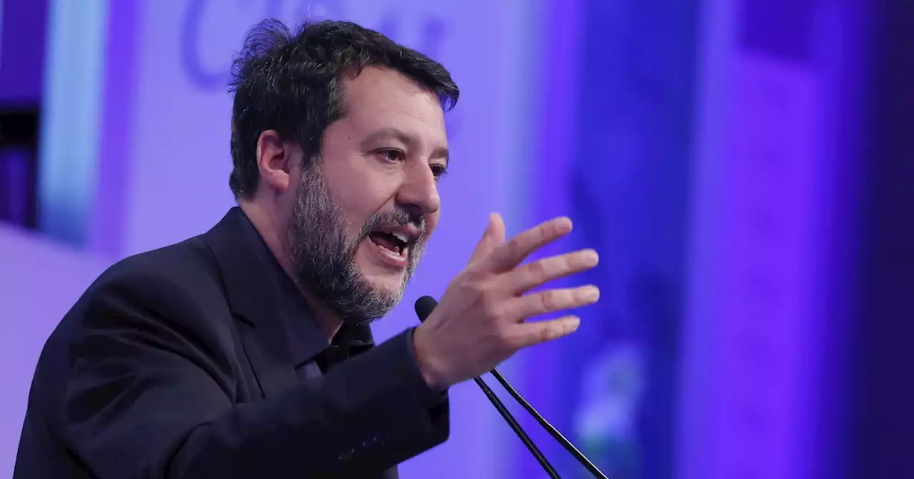 Fabio Fazio, Salvini infilza la sinistra: 'Una libera scelta, spero guadagni tanto'