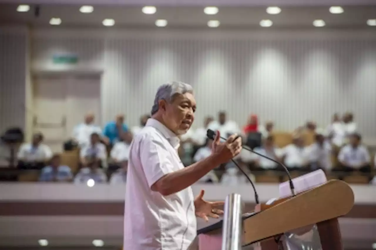 Zahid proposes state-level Unity Govt National Convention be held