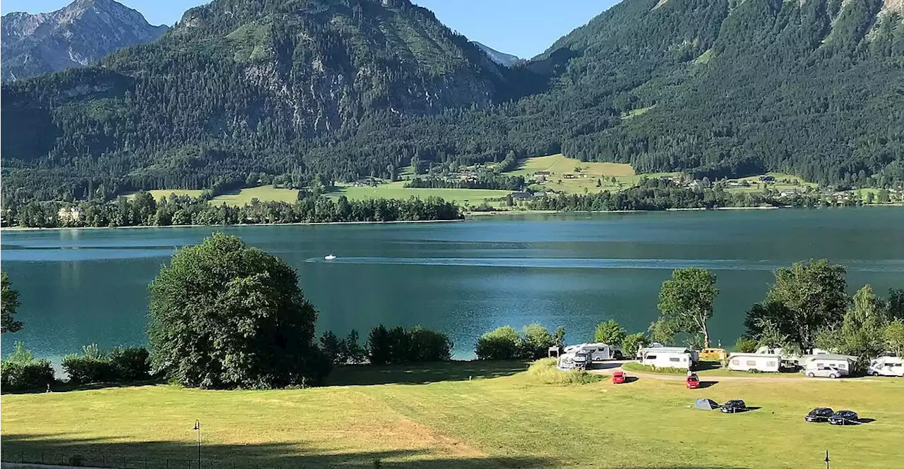 St. Wolfgangs Bürgermeister stellt sich auf die Seite der Hotelkritiker