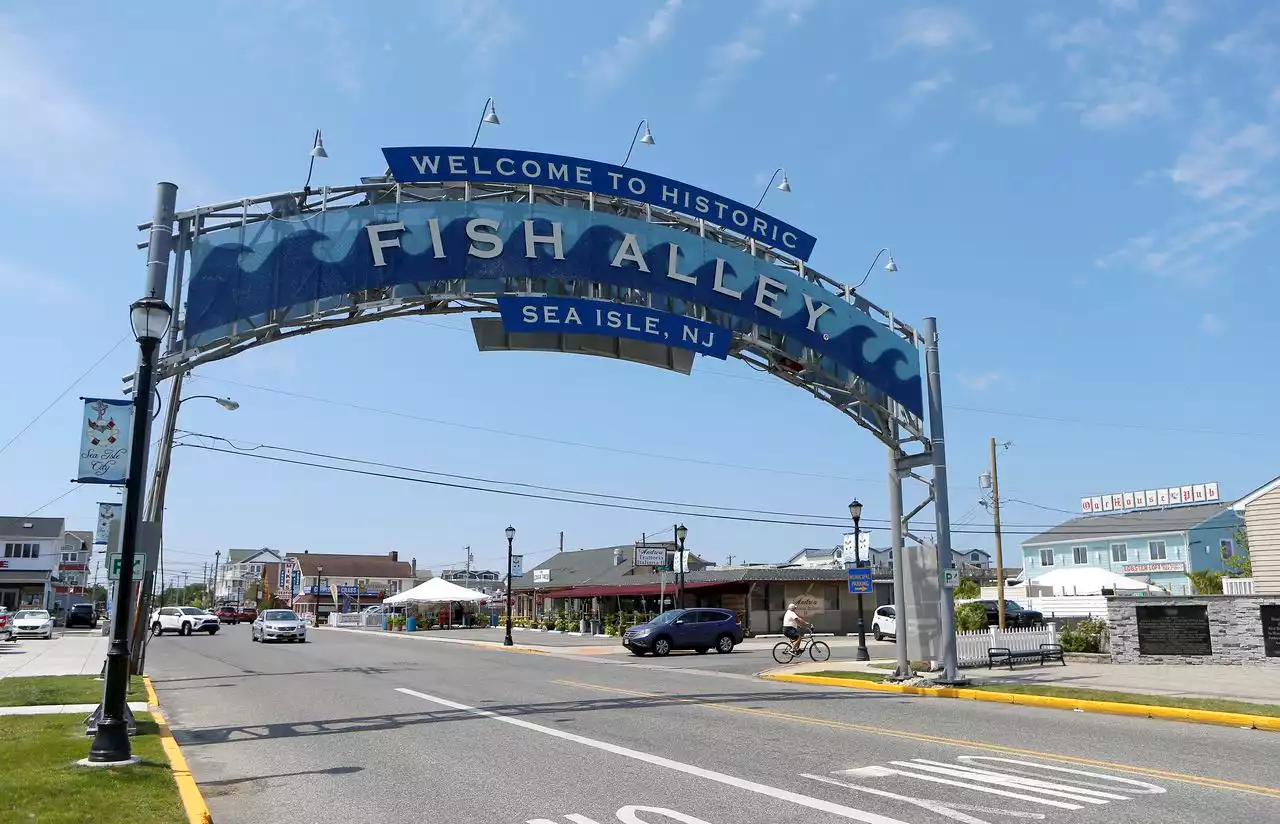 Jersey Shore town’s late night backpack ban, youth curfew starts today