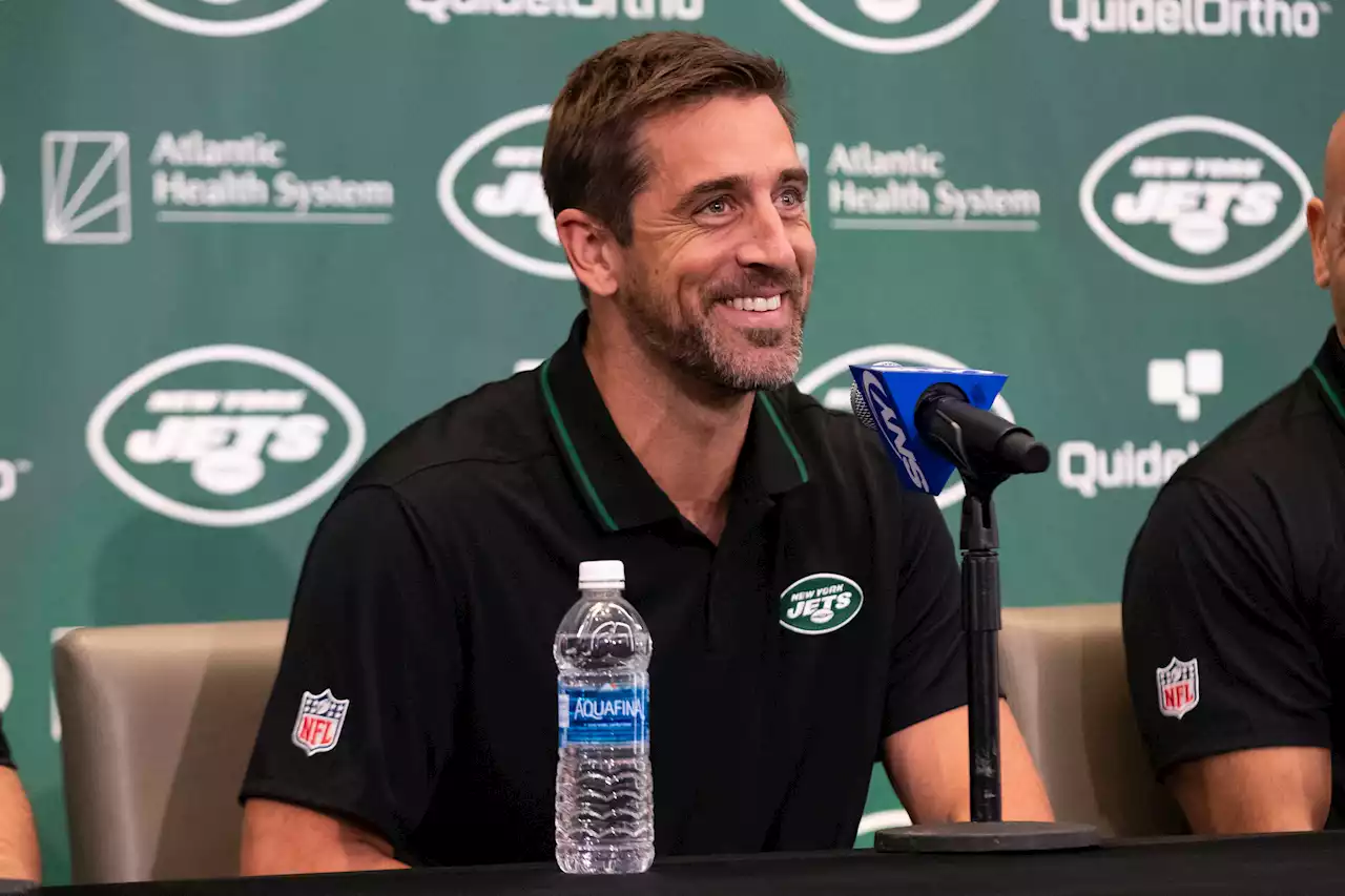 NFL betting trends to get ahead of before Week 1: Underdog Aaron Rodgers