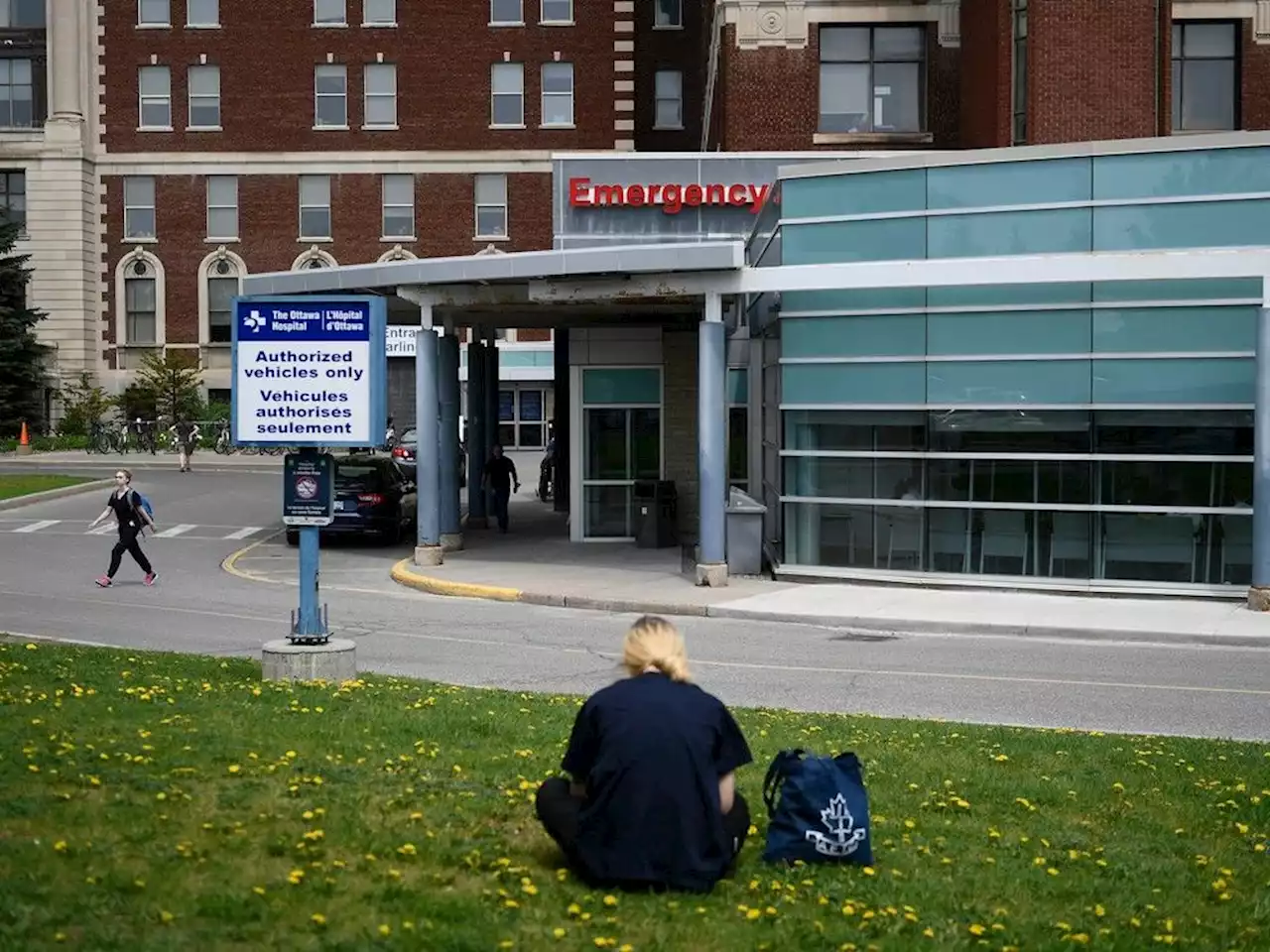 Wiggin: A big thumbs-up to Ottawa's hospital and health-system workers