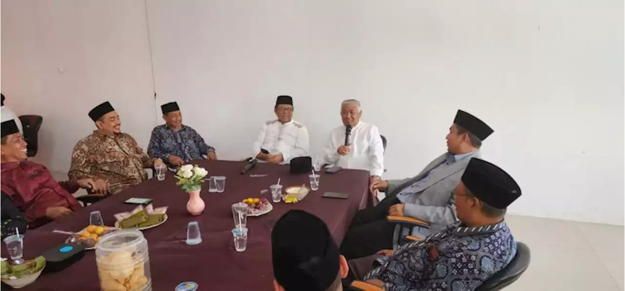 FPAG Ramaikan Wisuda Santri Pesantren Internasional Dea Malela Sumbawa |Republika Online