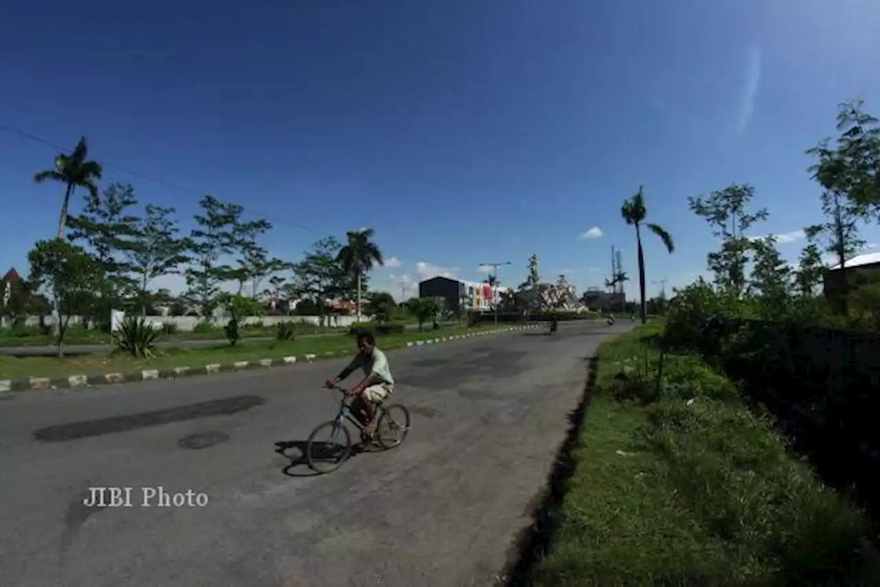 Bakal Mudah Berkeringat, Cek Prakiraan Cuaca di Karanganyar Hari Ini