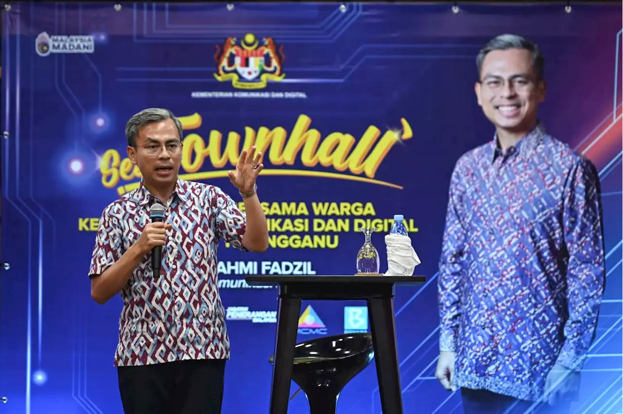 Changing media landscape a challenge for local publishers, says Fahmi