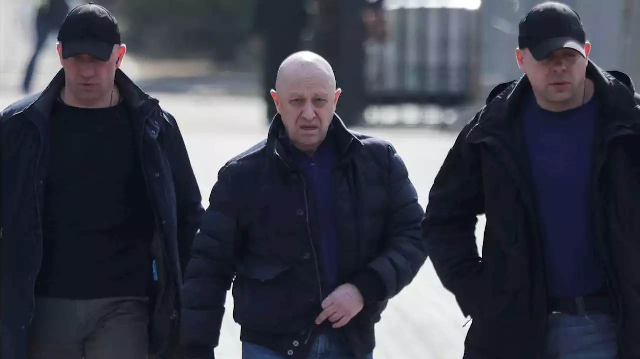 Leak: Prigozhin Offered to Rat Out Russian Troops to Ukraine