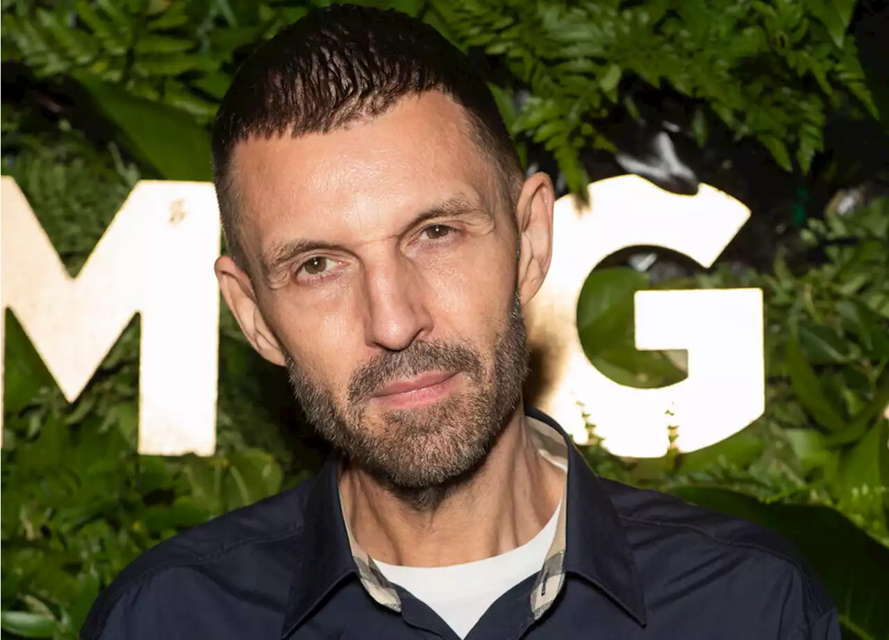 Tim Westwood: 24/7 dedicated phone line to close