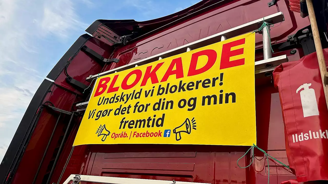 Lastbiler spærrer vejene: Følg den store blokade her