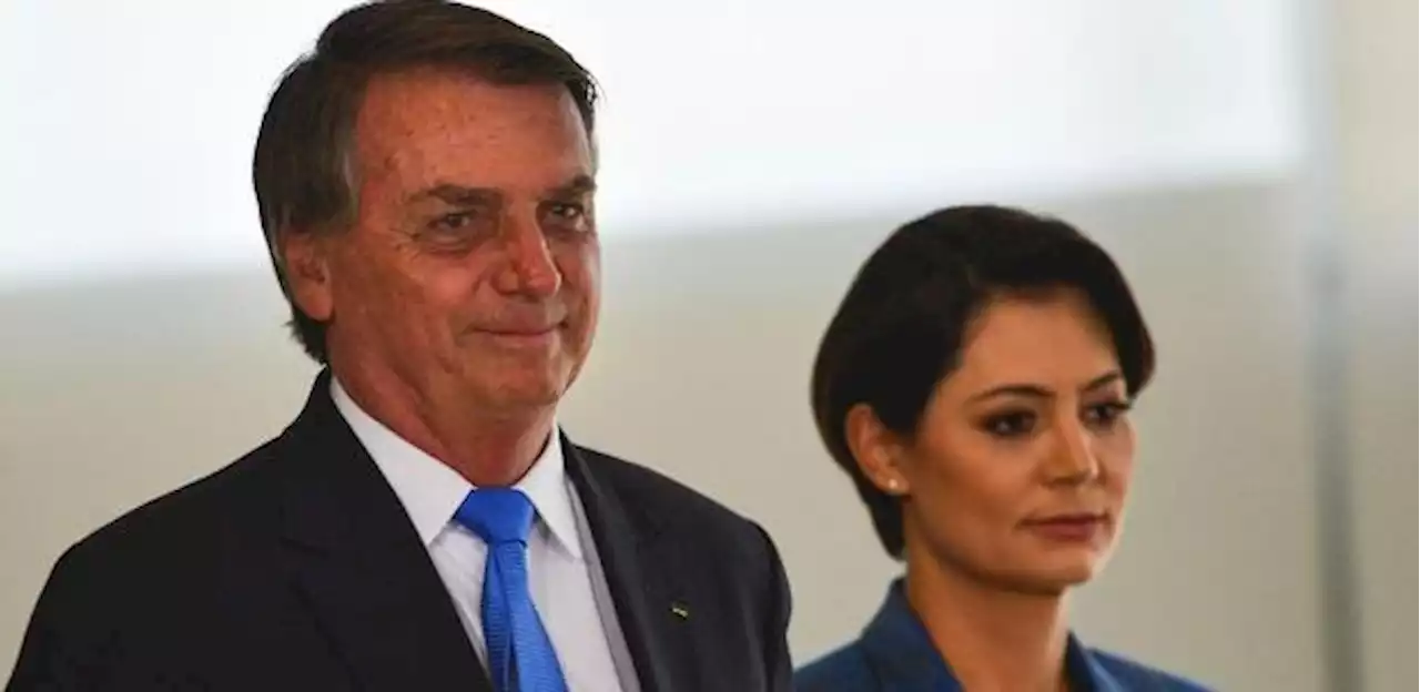 Chico: PF está perto de explicar fixação do clã Bolsonaro por dinheiro vivo