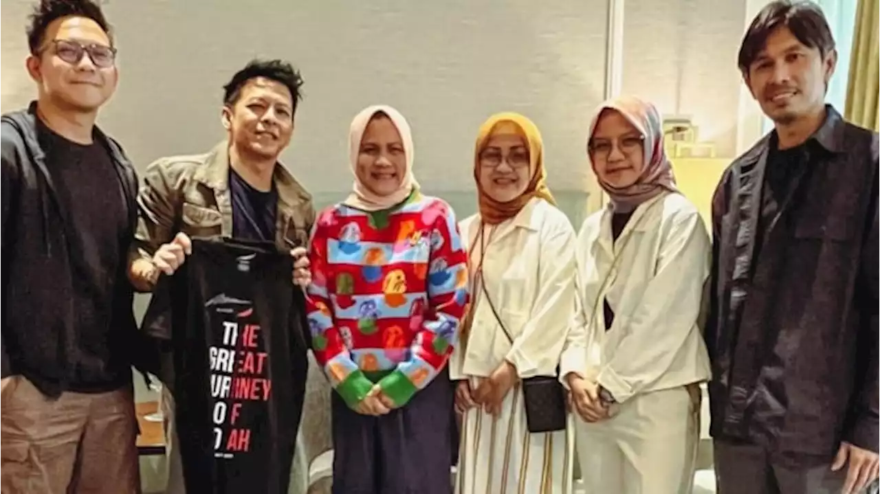 Iriana Jokowi Nonton Konser NOAH di Medan dan Surabaya, Netizen: Sahabat Noah Garis Keras