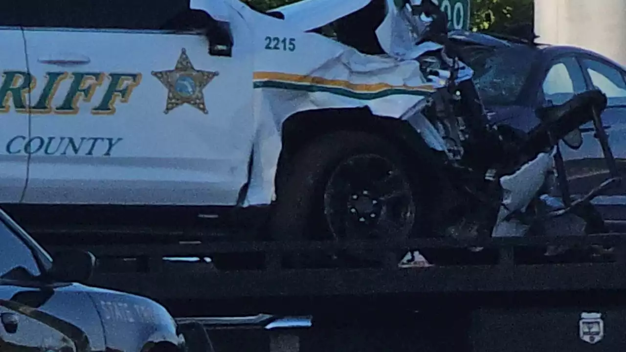 Man killed in crash involving Nassau deputy on State Road 200 in Yulee