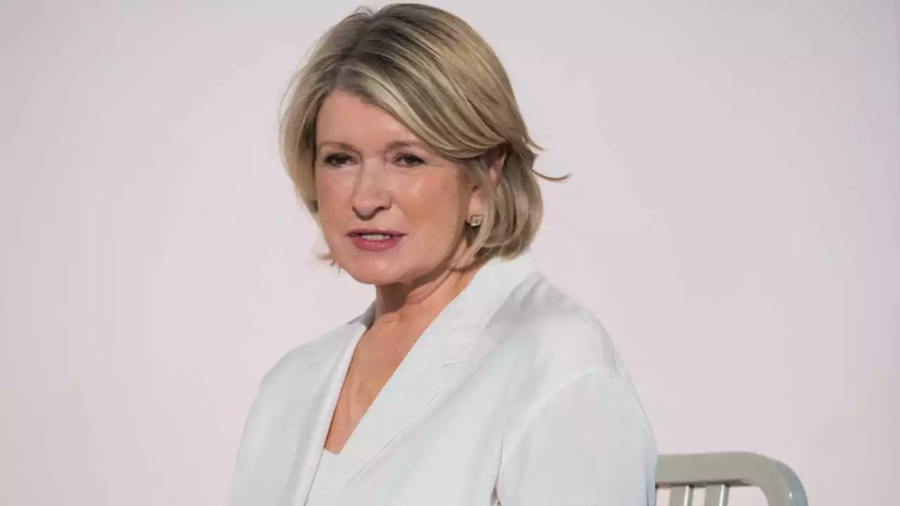 Martha Stewart lands 'historic' Sports Illustrated Swimsuit cover at 81