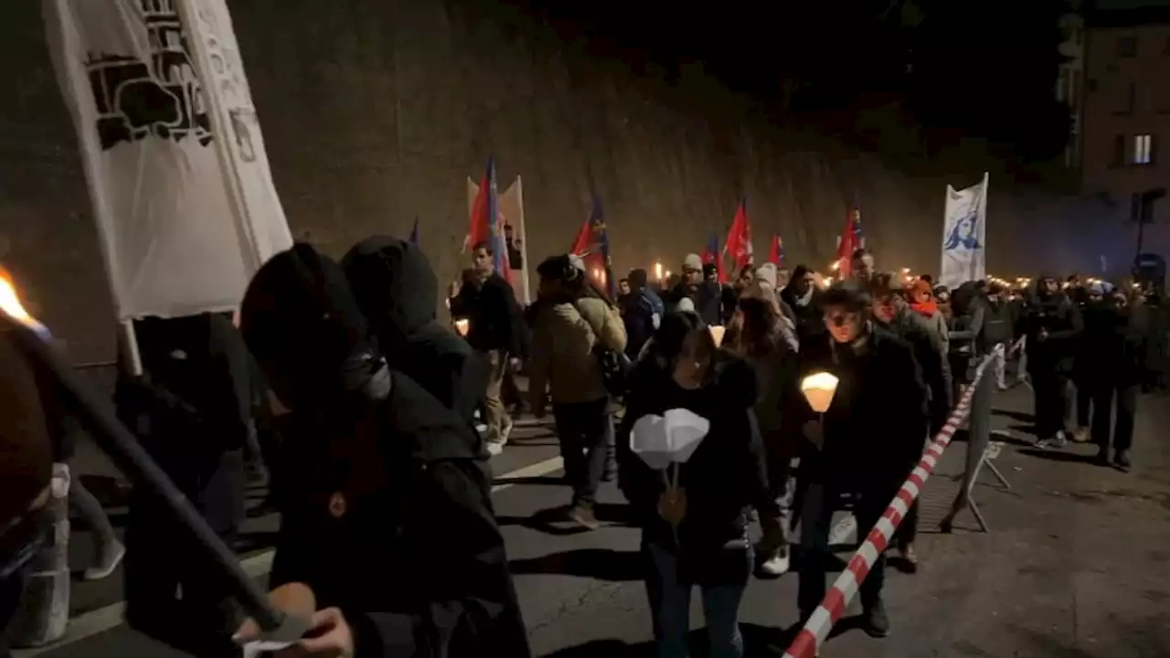 Lyon: un cadre du groupe d'extrême droite 'Les Remparts' devant la justice