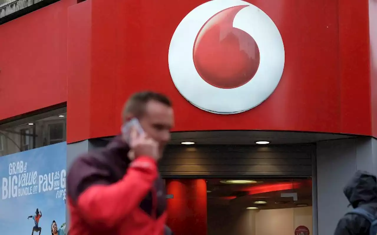 Raksasa Ponsel Inggris Vodafone Bakal PHK 11.000 Karyawan