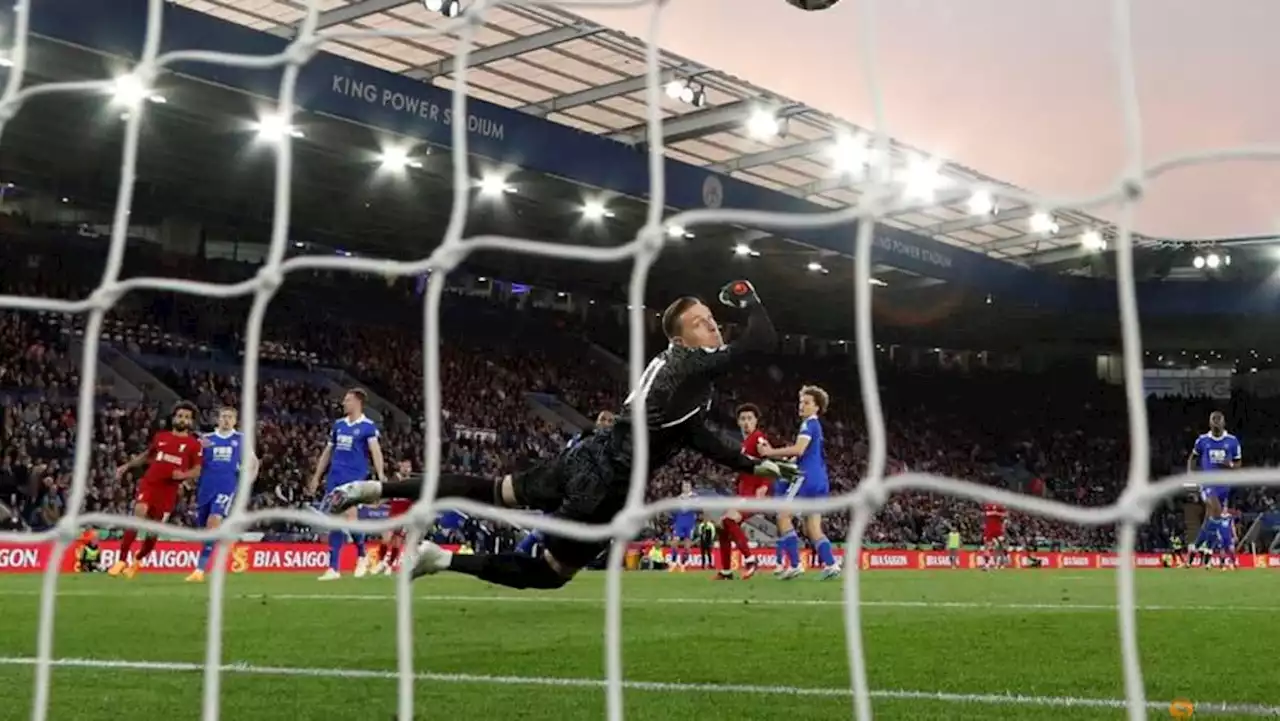 Liverpool hammer Leicester 3-0 to add to relegation woes