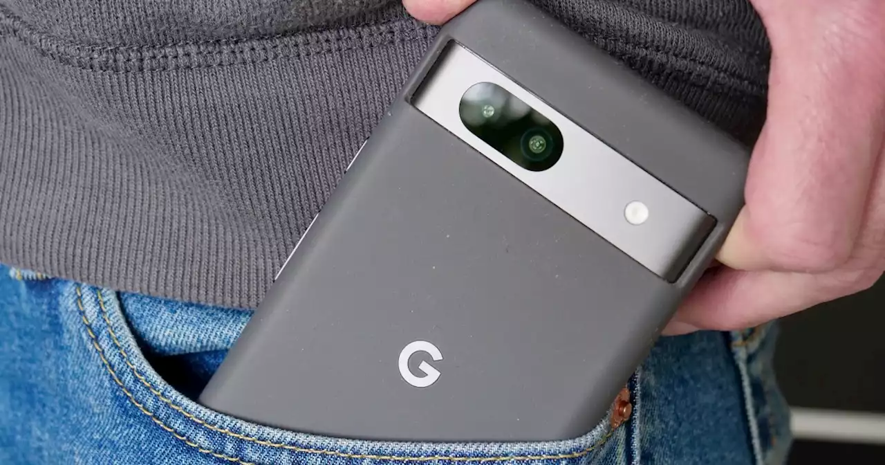 The Pixel 7a would be better if Google brought back this accessory | Digital Trends