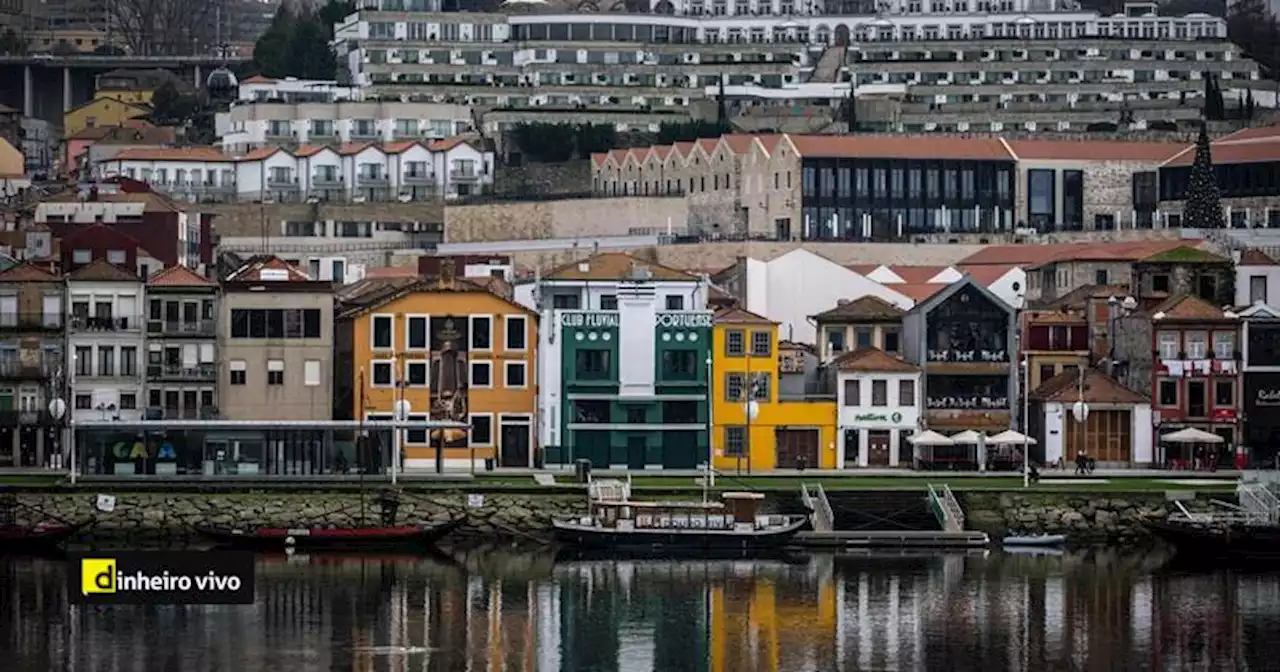 Buscas às câmaras de Gaia e do Porto abrangem projetos imobiliários de 300 milhões