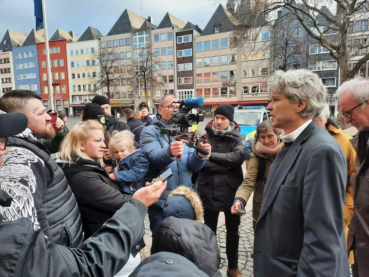 Drama um zwangsgeräumte Großfamilie: Kölner Stadtrat beschäftigt sich mit wichtigem Thema