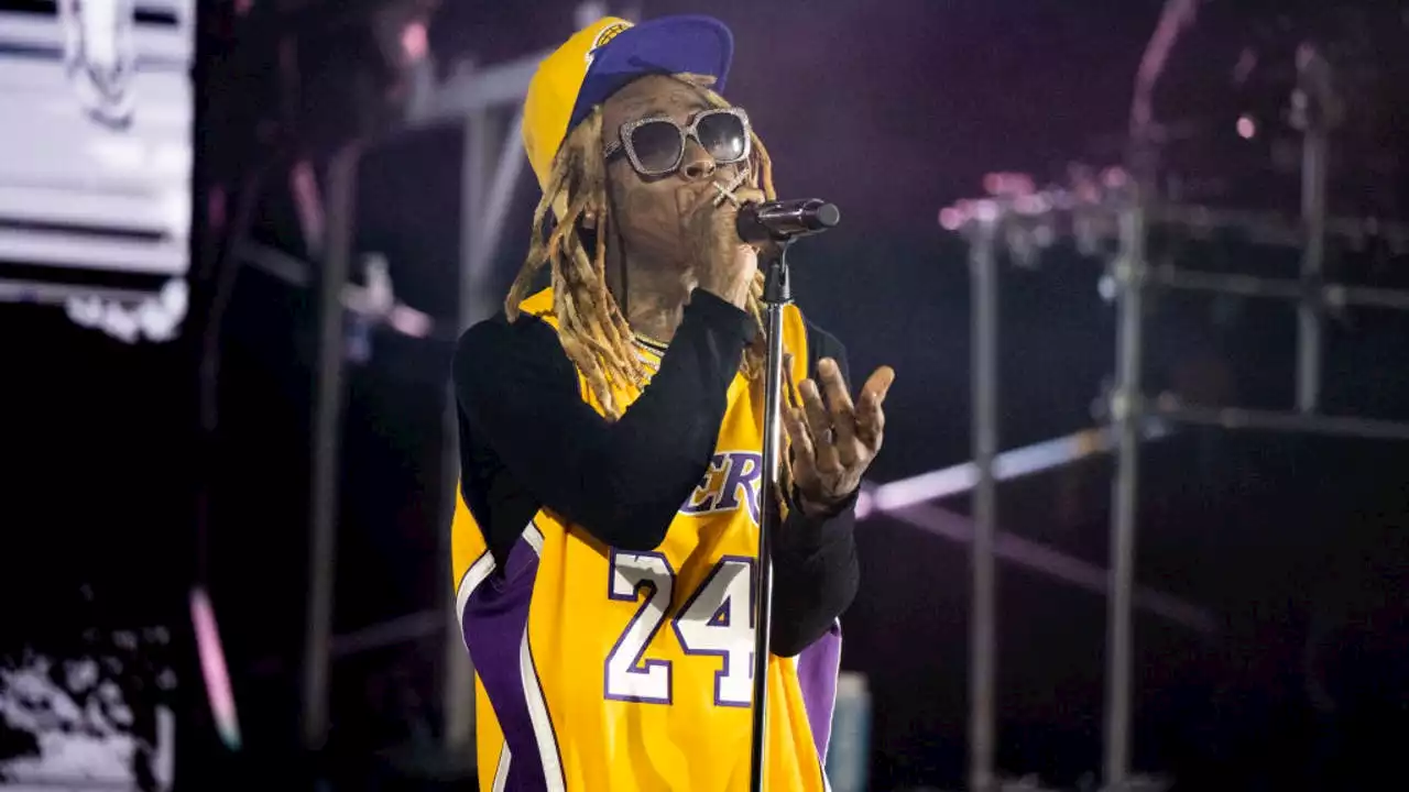 Lil Wayne cuts LA show short due low energy crowd: ‘We work way too hard for this s---'