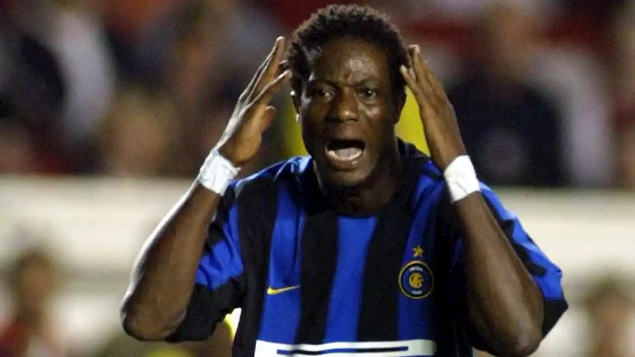 Kallon 20 anni dopo: 'Soffro ancora per quel gol mancato. Mi misi a piangere, e Materazzi...'