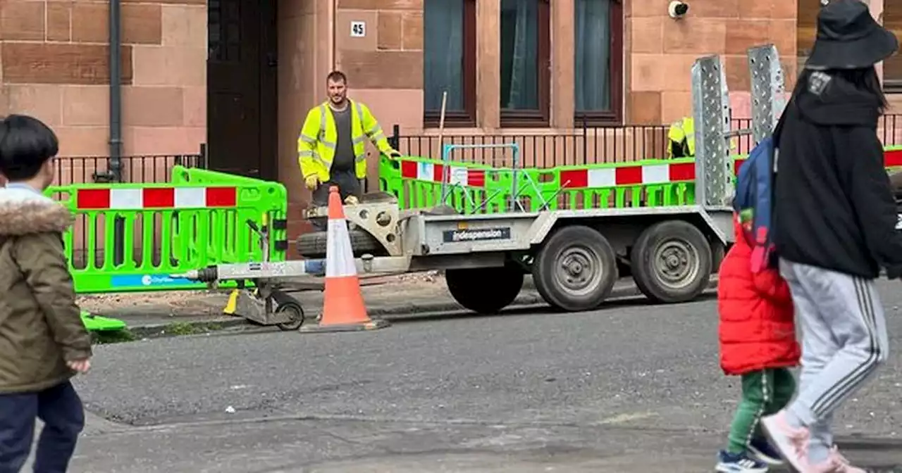 Glasgow residents raging as access to homes 'blocked' by broadband engineers