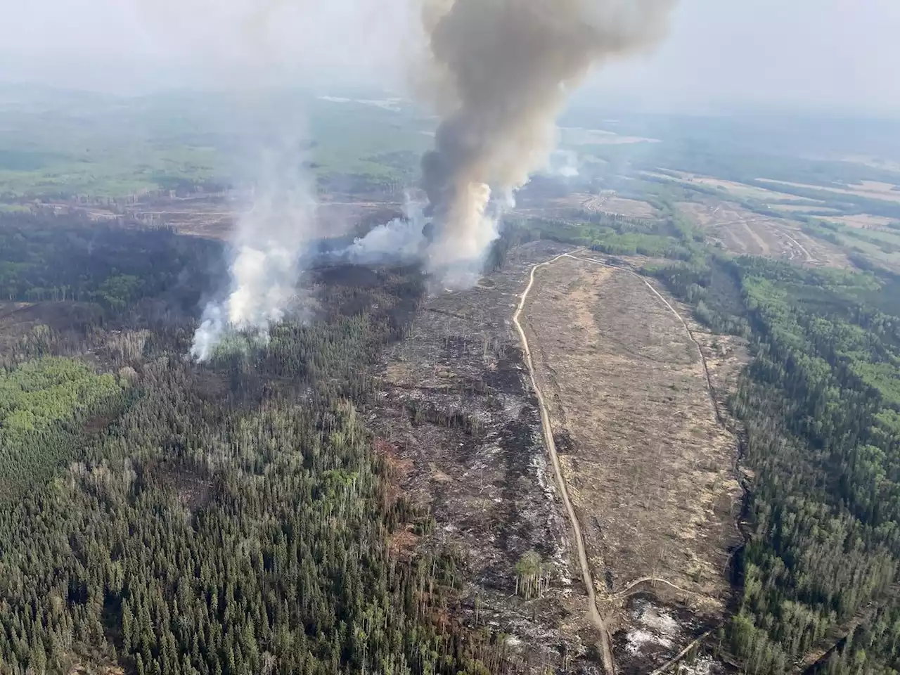 Wildfires put all of Fort St. John, B.C., on alert, nearby areas on evacuation order