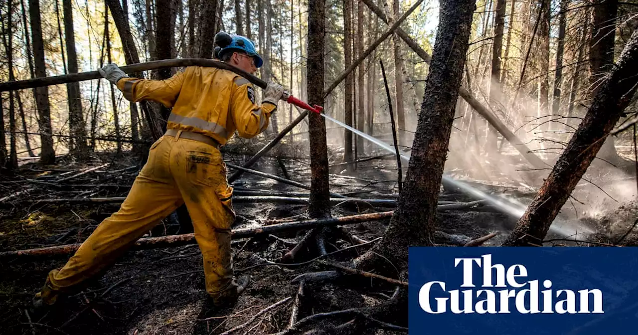 Canada: dry weather and shifting winds threaten to spread Alberta wildfires