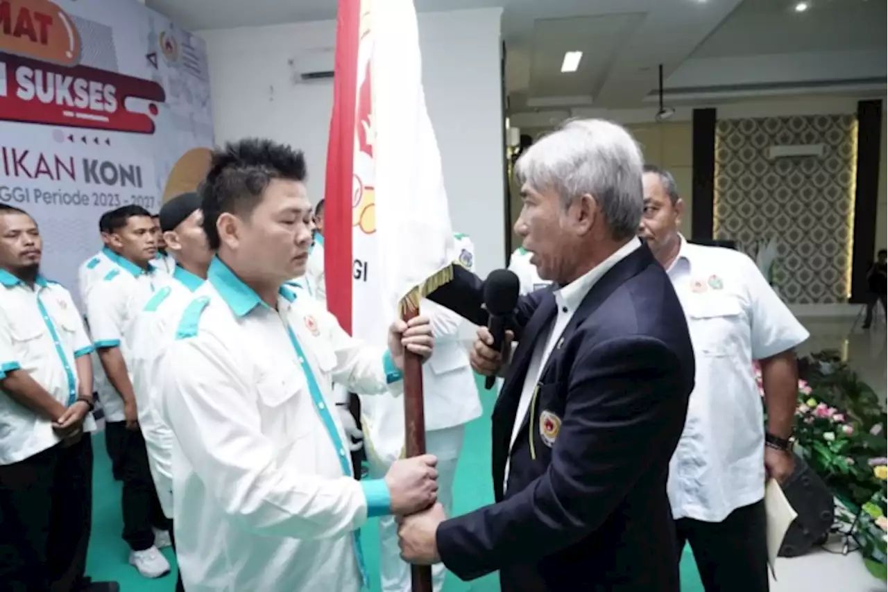 Ketum KONI Sumut Kukuhkan Kepengurusan KONI Kota Tebingtinggi