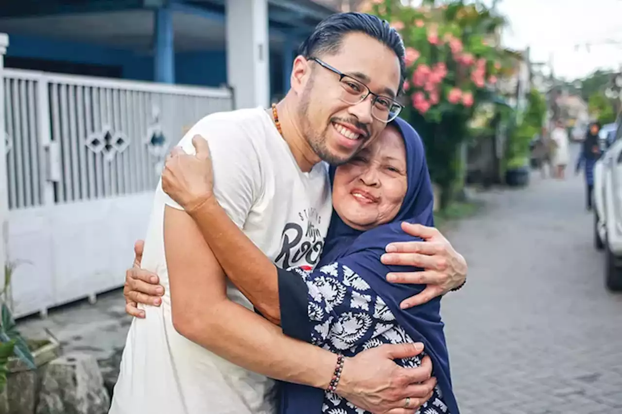 Kisah Jordy Nijkerk yang Menemukan Kembali Orang Tua Kandungnya Berbekal Dokumen Adopsi Tak Lengkap - Jawa Pos