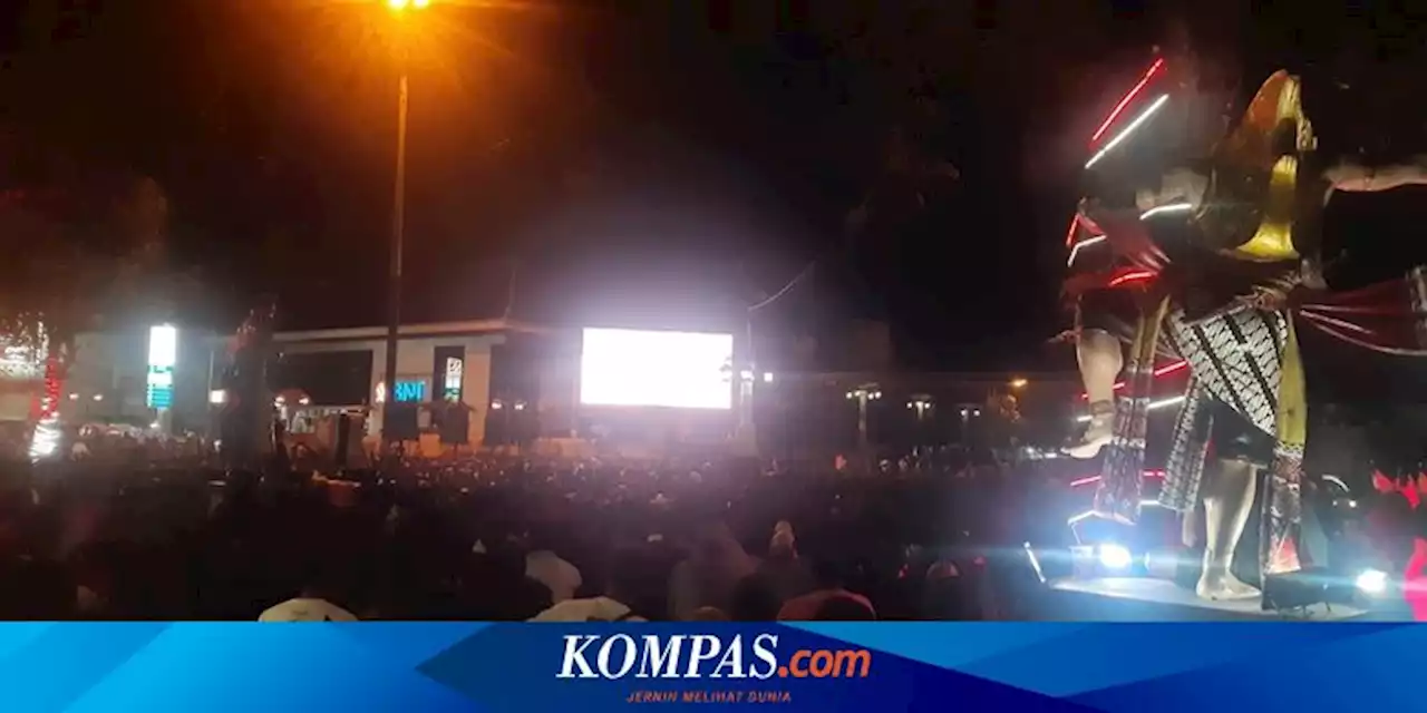 Nobar Timnas Indonesia Vs Thailand, Depan Balai Kota Solo Diwarnai Sorak-sorai dan Tepuk Tangan