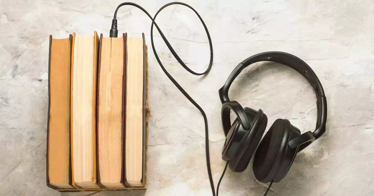 Le monde des livres audio chamboulé par l'intelligence artificielle, les narrateurs inquiets