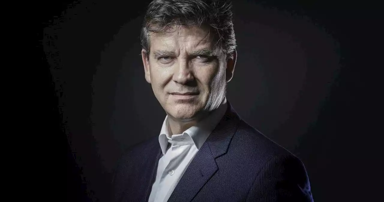 Arnaud Montebourg : 'Macron met enfin un doigt de pied dans l’eau froide du protectionnisme'