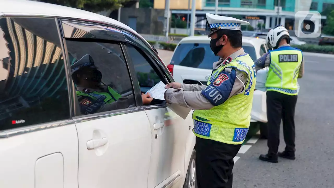 Polda Metro Jaya Berlakukan Tilang Manual, tapi Tidak Gelar Razia di Jalan