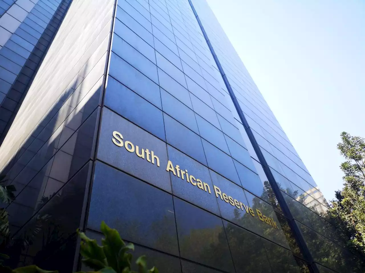 Sarb plans new forecasts after May interest-rate meeting