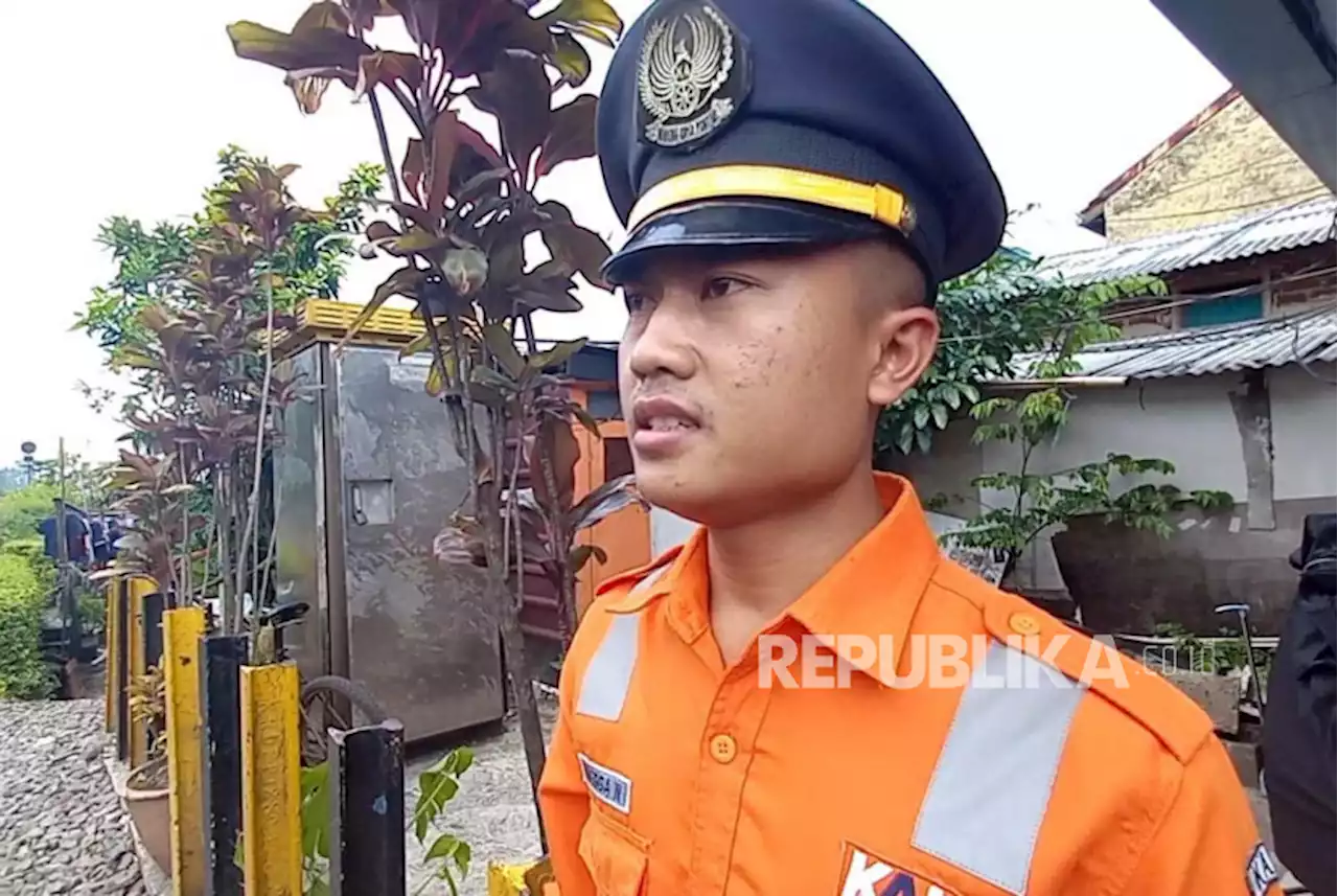 Cerita Rangga Selamatkan Pejalan Kaki yang Hampir Tertabrak Kereta Api |Republika Online