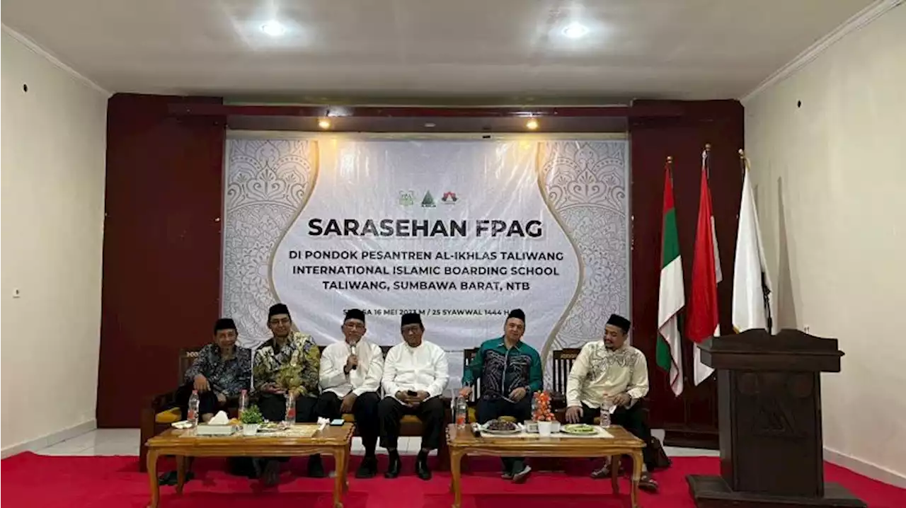 Silaturahim FPAG: Cara Pesantren Al-Amin Membangun Tradisi Menulis Artikel hingga Buku |Republika Online