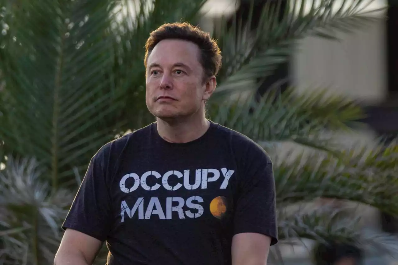 Elon Musk Says George Soros, Who Just Dumped His Tesla Stock, 'Hates Humanity'