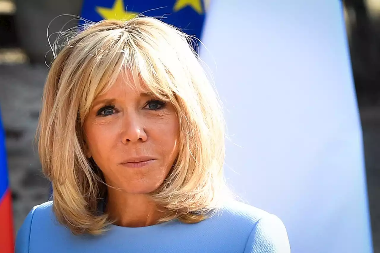 Brigitte Macron dénonce 'la lâcheté, la bêtise' de l'agression de son petit-neveu