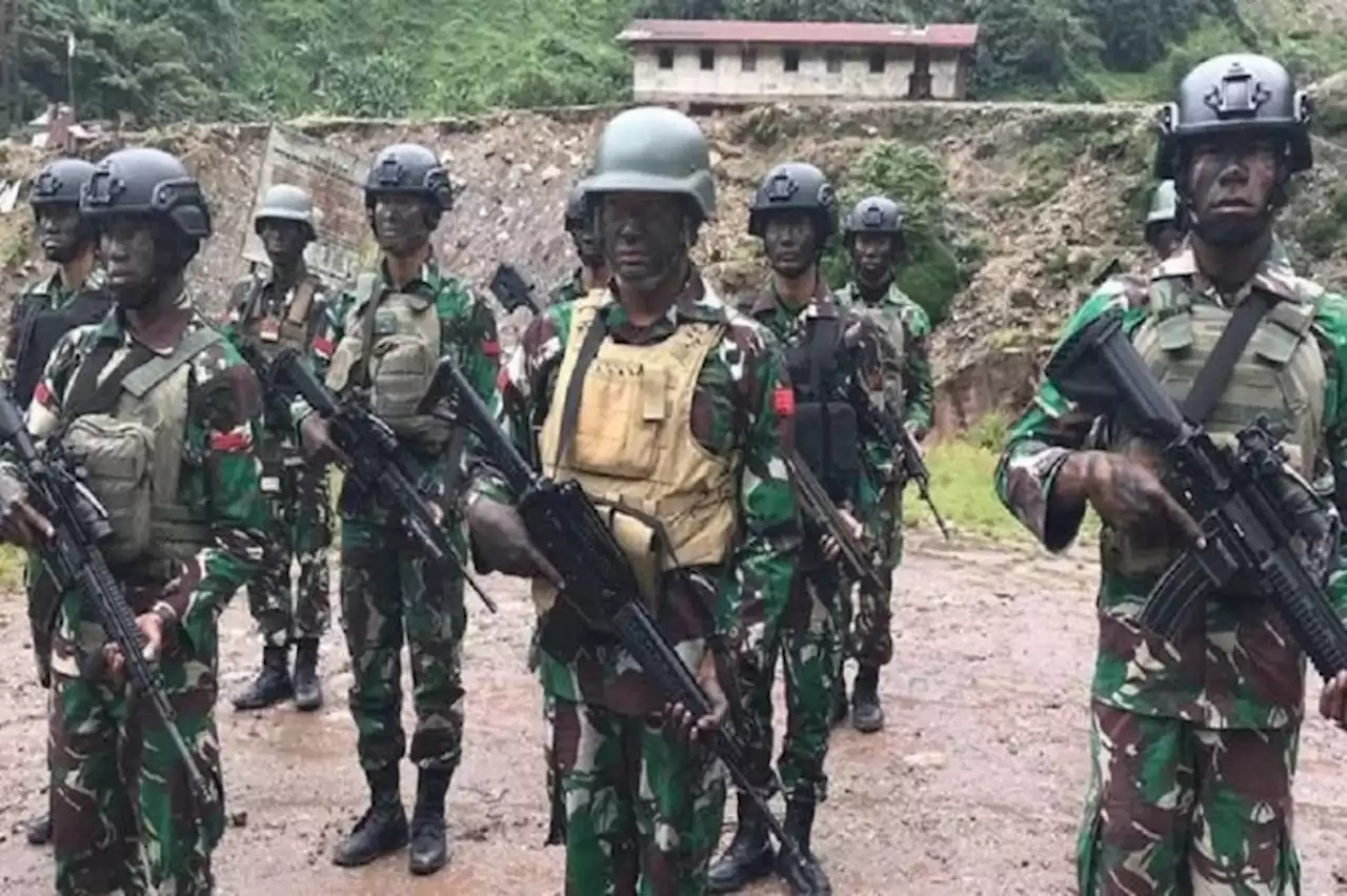 Dua Hari Tak Makan dan Cuma Minum Air Hujan, Prajurit Kopassus Berhasil Bebaskan 347 Sandera