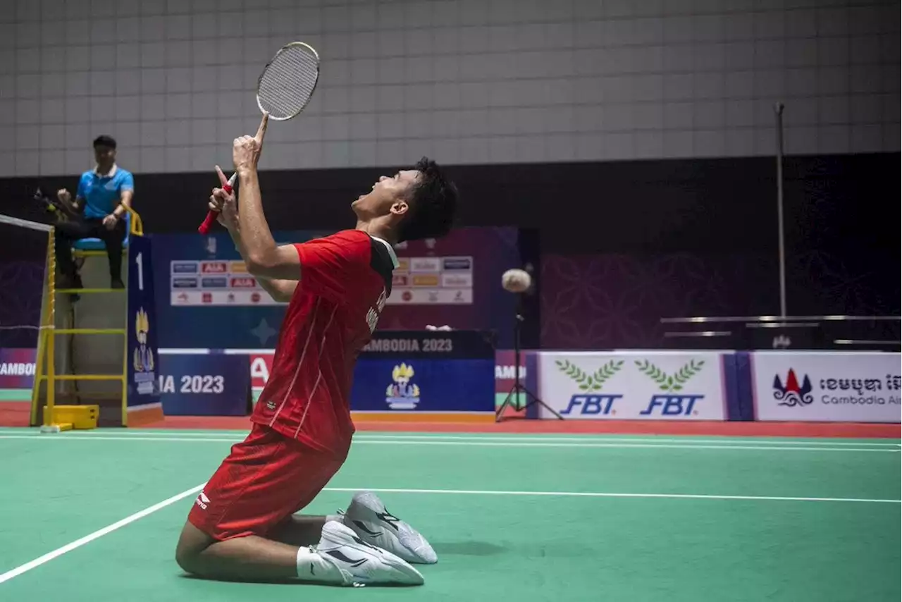 FOTO: Tunggal Putra Indonesia Christian Adinata Raih Medali Emas SEA Games 2023