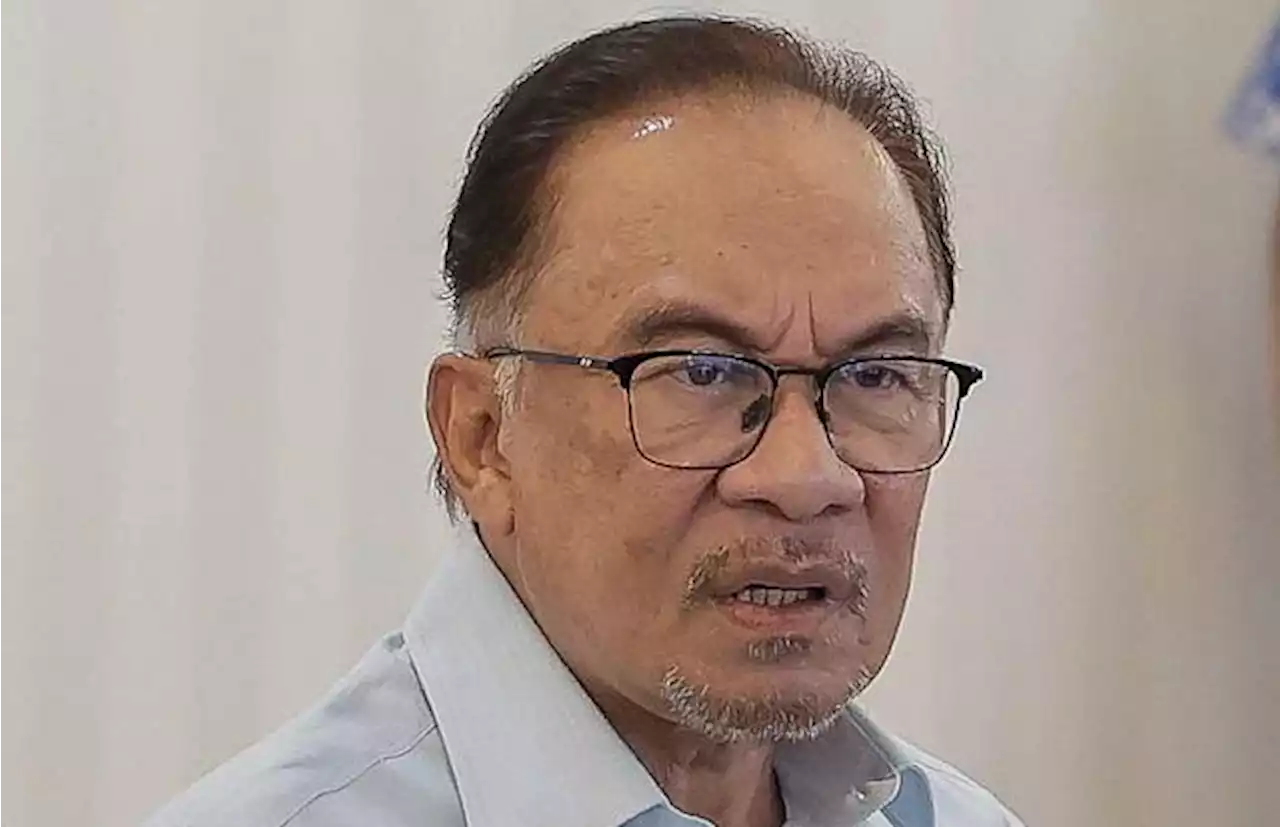 Anwar told to file reply to Pendang MP’s defence statement in defamation suit