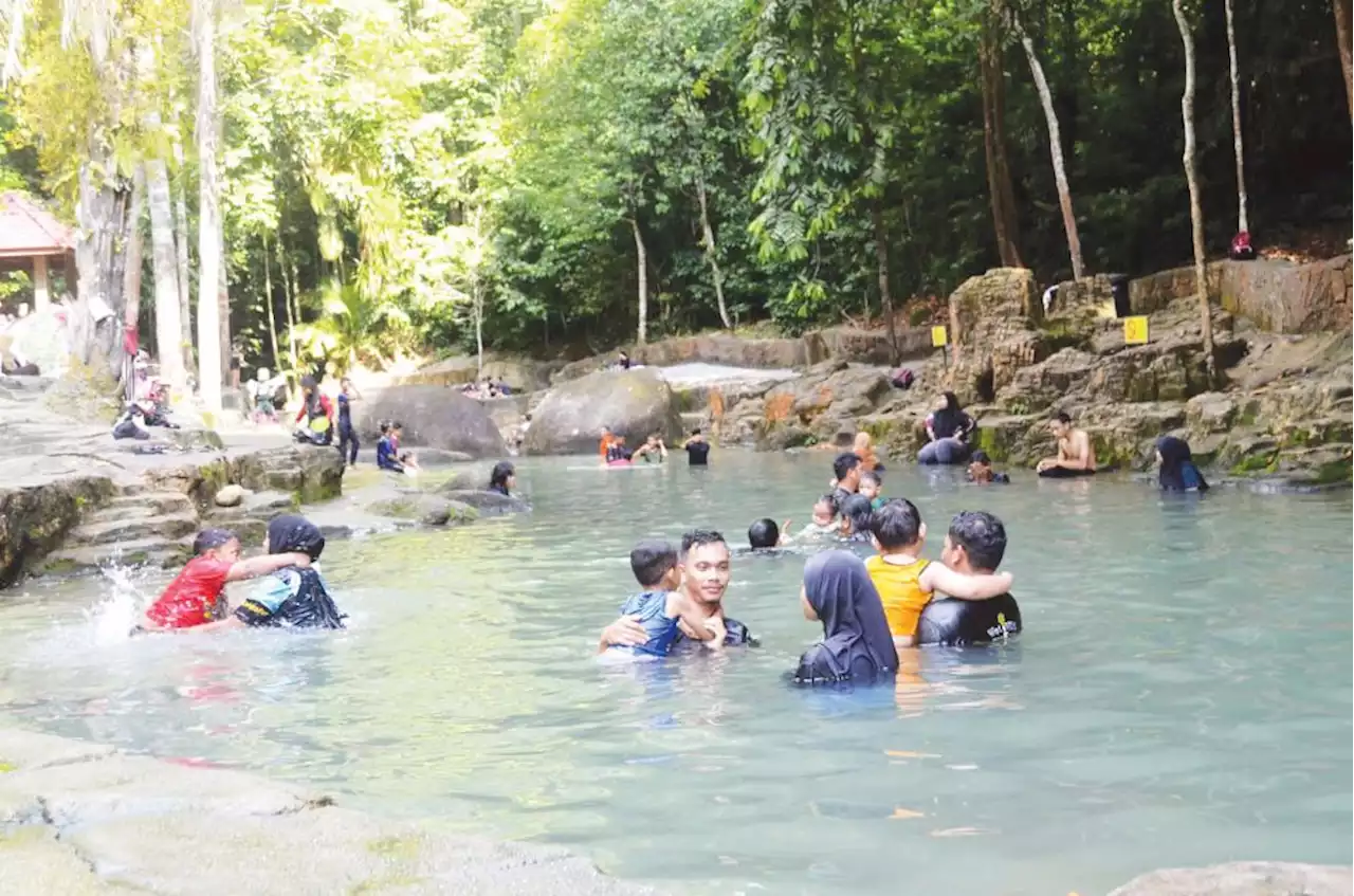 Cuaca panas: Taman Rimba Teluk Bahang jadi tumpuan orang ramai