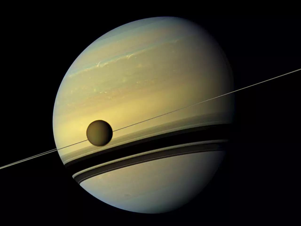 What Cassini's 'Grand Finale' Taught Us About Saturn's Interior