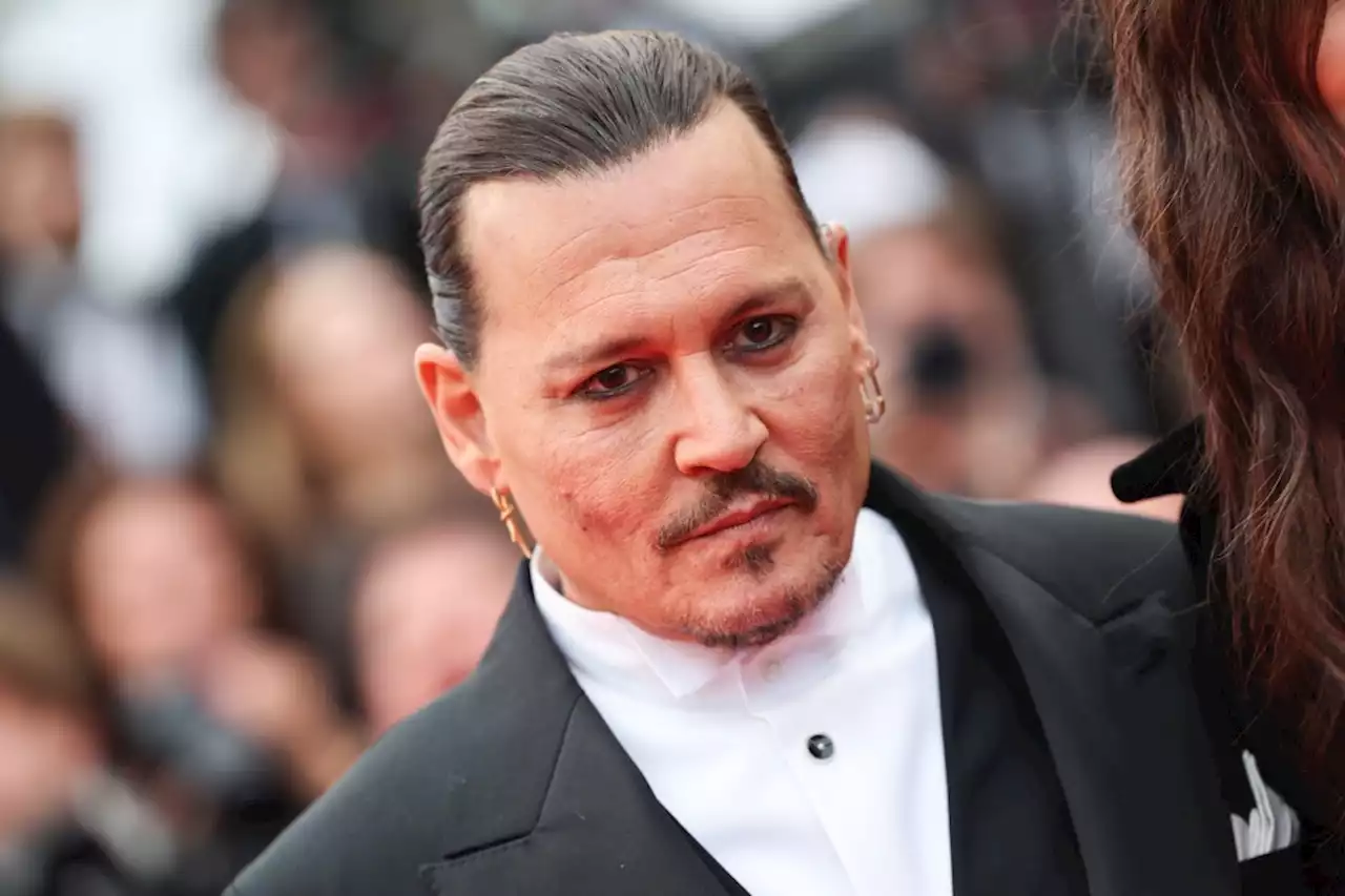 Johnny Depp Fans Swarm Cannes With Screams and Shrines on Opening Night: ‘Viva Johnny’