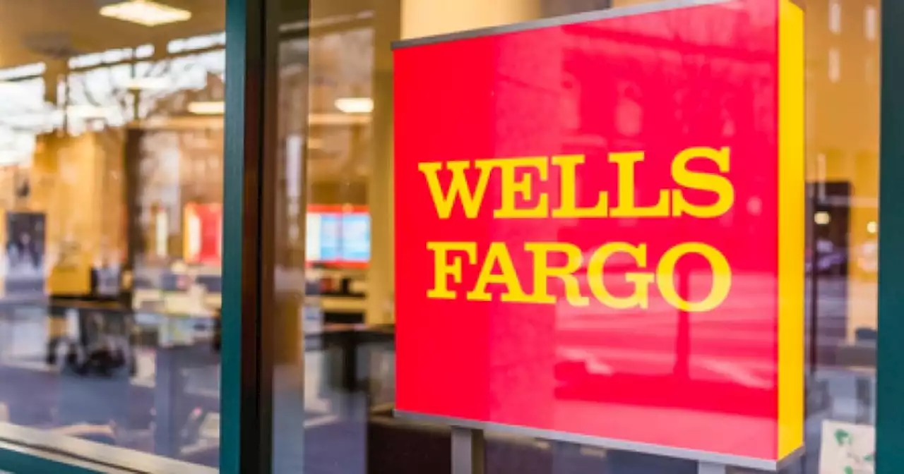 Wells Fargo to pay $1 billion to settle shareholder lawsuit