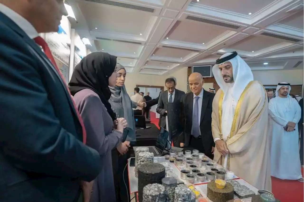 سلطان بن أحمد القاسمي يشهد انطلاق ملتقى البحث العلمي السنوي بجامعة الشارقة | صحيفة الخليج