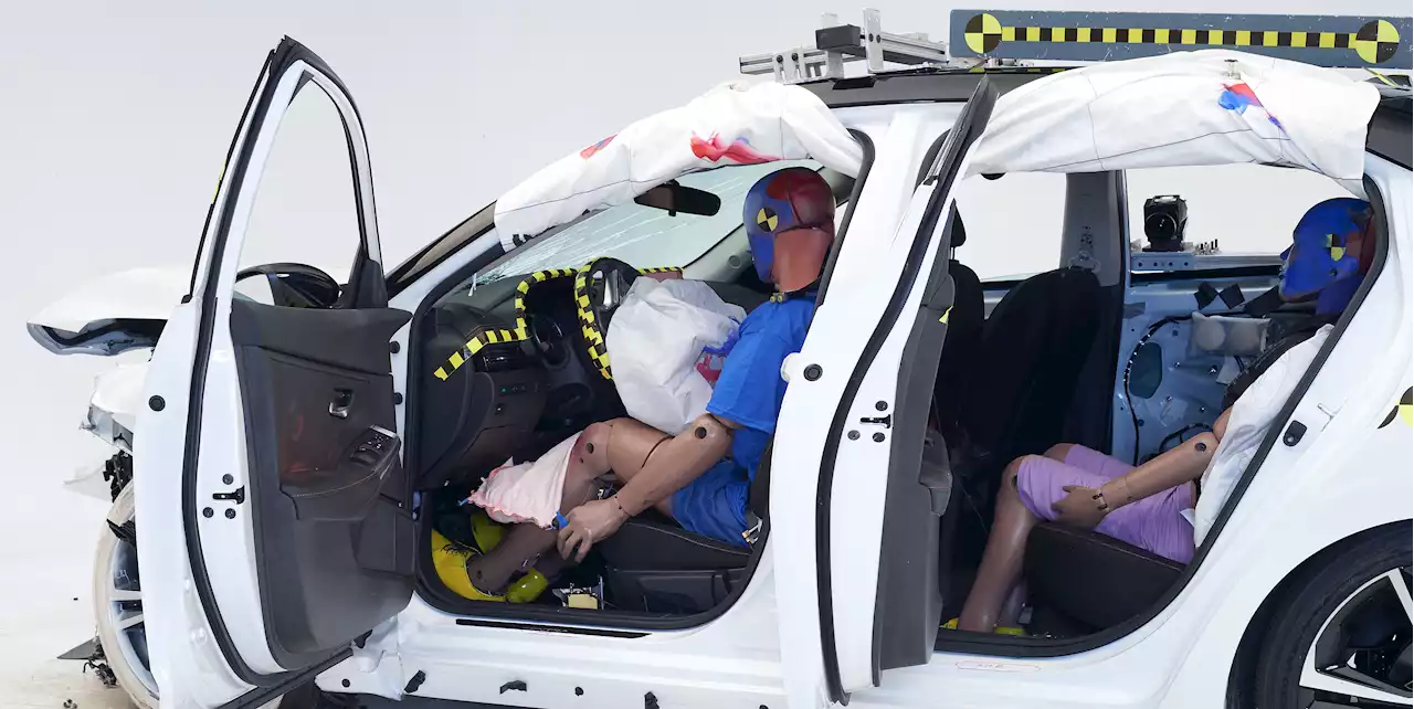 2023 Subaru Crosstrek, Nissan Sentra, Kia Forte Fared Poorly in IIHS Crash Tests