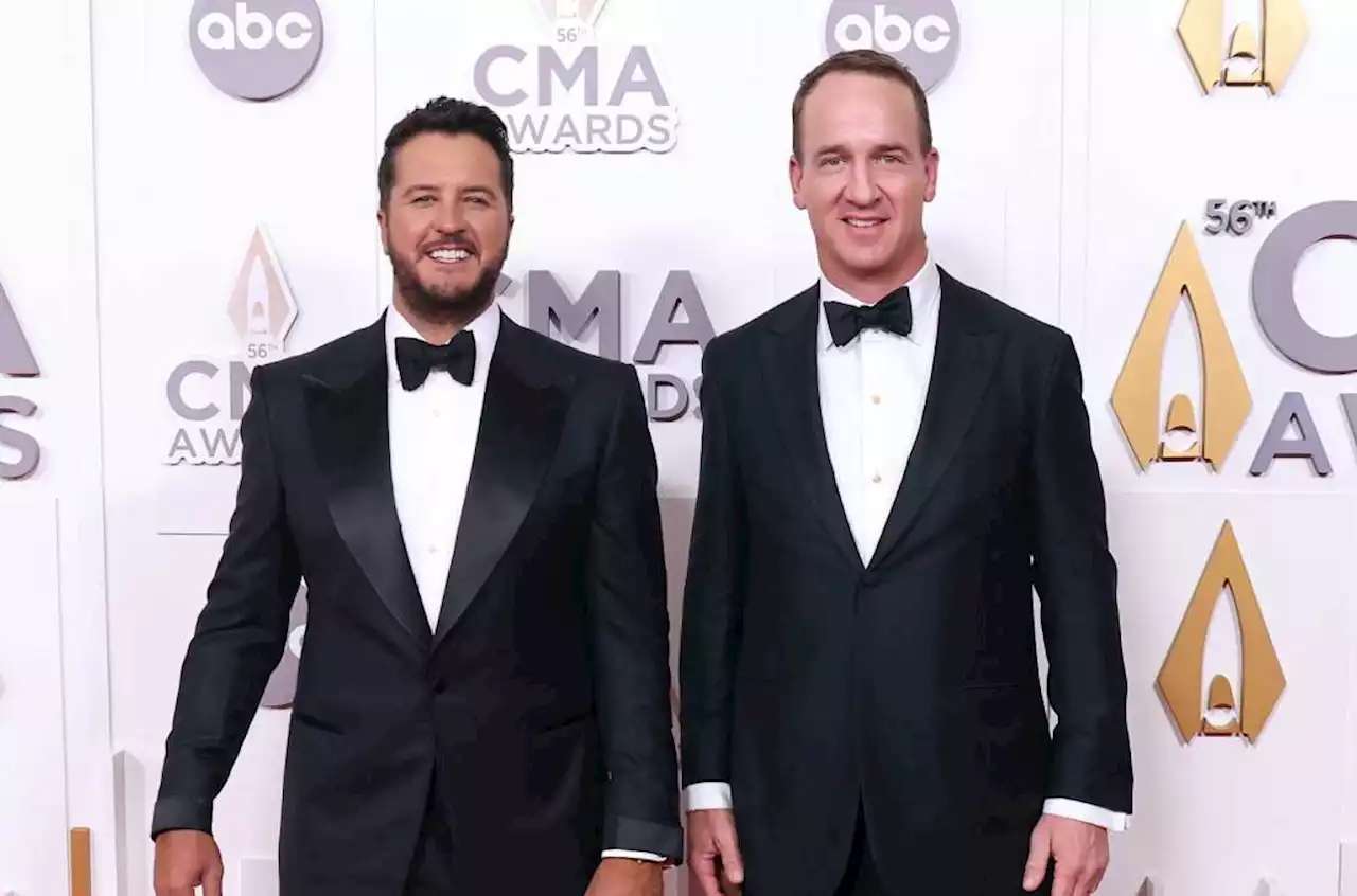 Luke Bryan & Peyton Manning to Return as Co-Hosts of 2023 CMA Awards