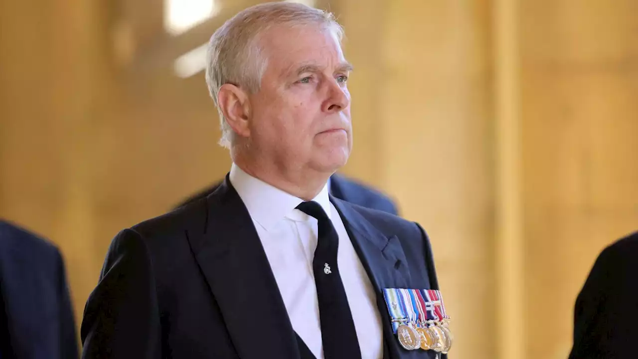 Prince Andrew : cette solution radicale du roi Charles III qui lui fait craindre le pire